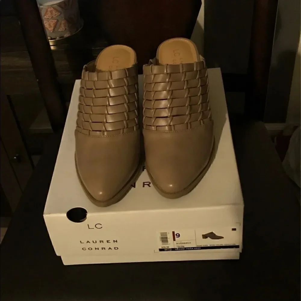 NIB~Lauren Conrad Taupe Riverbirch Woven Design Mule Shoes Sz 9M